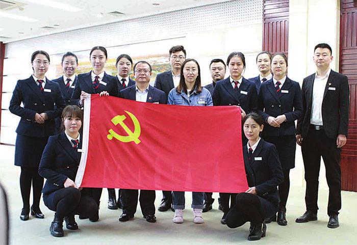 再次愚弄