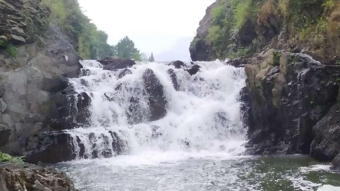 逃离牧场房子