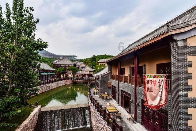 小红帽的冒险之旅